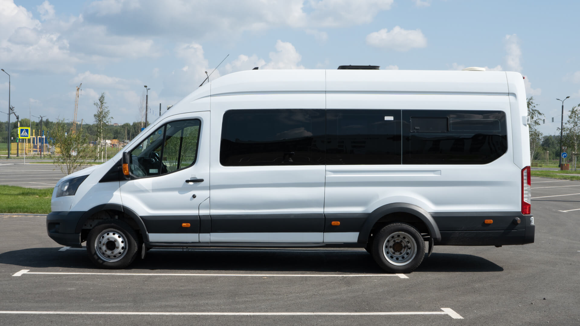 Ford Transit на 19 посадочных мест